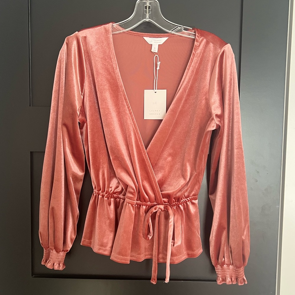 LC Lauren Conrad wrap top